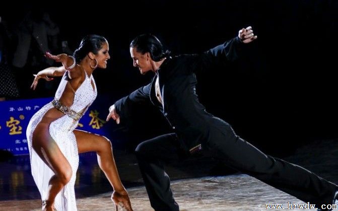 ��ʮ�Ľ�CBDF��������ʱ�׼��������ھ��ݽ���