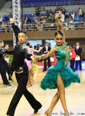 ��ʮ�Ľ�CBDF��������ʱ�׼��������ھ��ݽ���