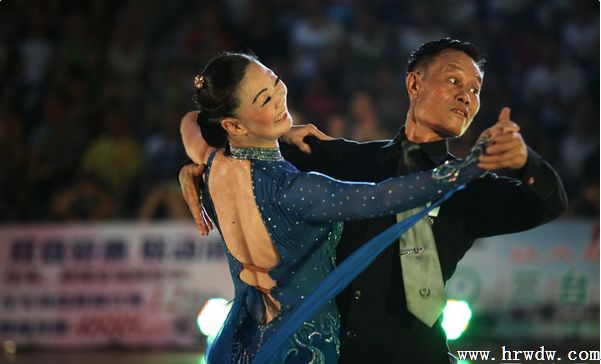 2014�Ĵ�ʡ�����������赸(������)������Բ����Ļ����ͼ��