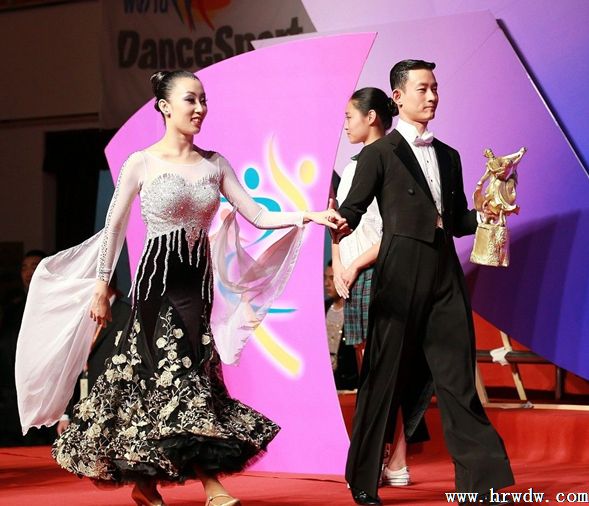 �Ǿ���̹Ȼ �����褽ิ������ ��24��ȫ�������赸������