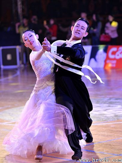 �Ǿ���̹Ȼ �����褽ิ������ ��24��ȫ�������赸������