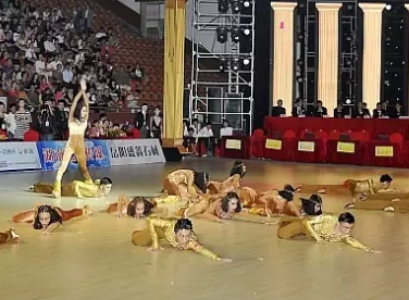 2015й赸վ