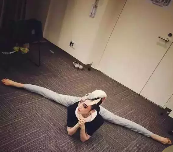 ŮҲƯ Ǿ