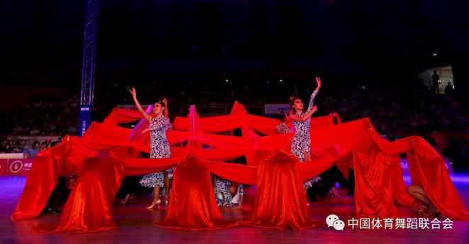 ǧ꣬ççȺɽųǡﱭ2018й赸ϵվ¡ؿĻ