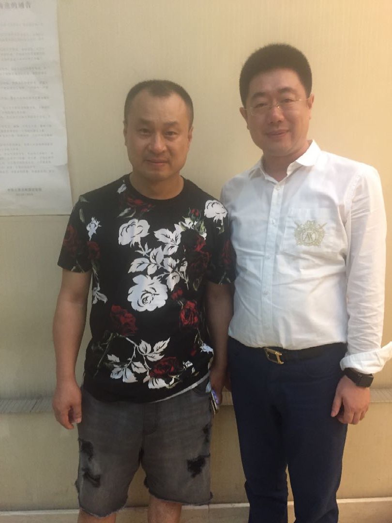 《乡村爱情刘老七扮演者《》二人转明星蔡维利
